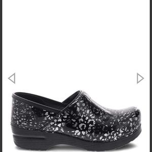 Pewter Leopard patent professional clogs